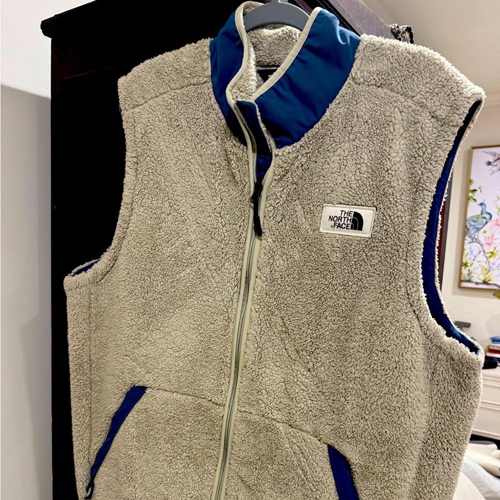North face men’s vest
